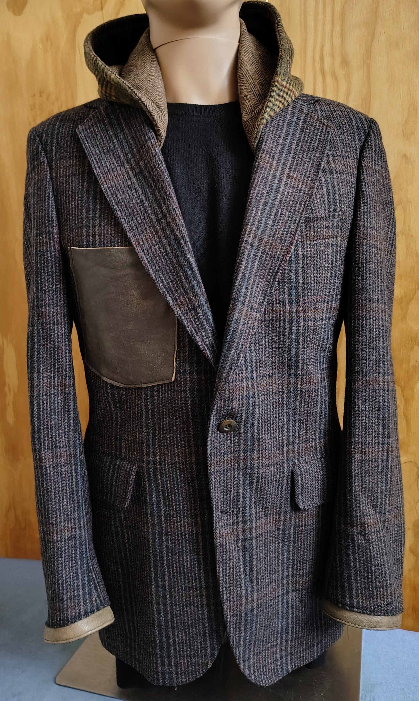 Brown plaid wool blazer with hood, leather patched pocket. Size 37 long wool jacket, tweed jacket, Mens, Tweed, leather trimmed cuffs, repurposed, one of a kind. Designed by Wendel Johnston
