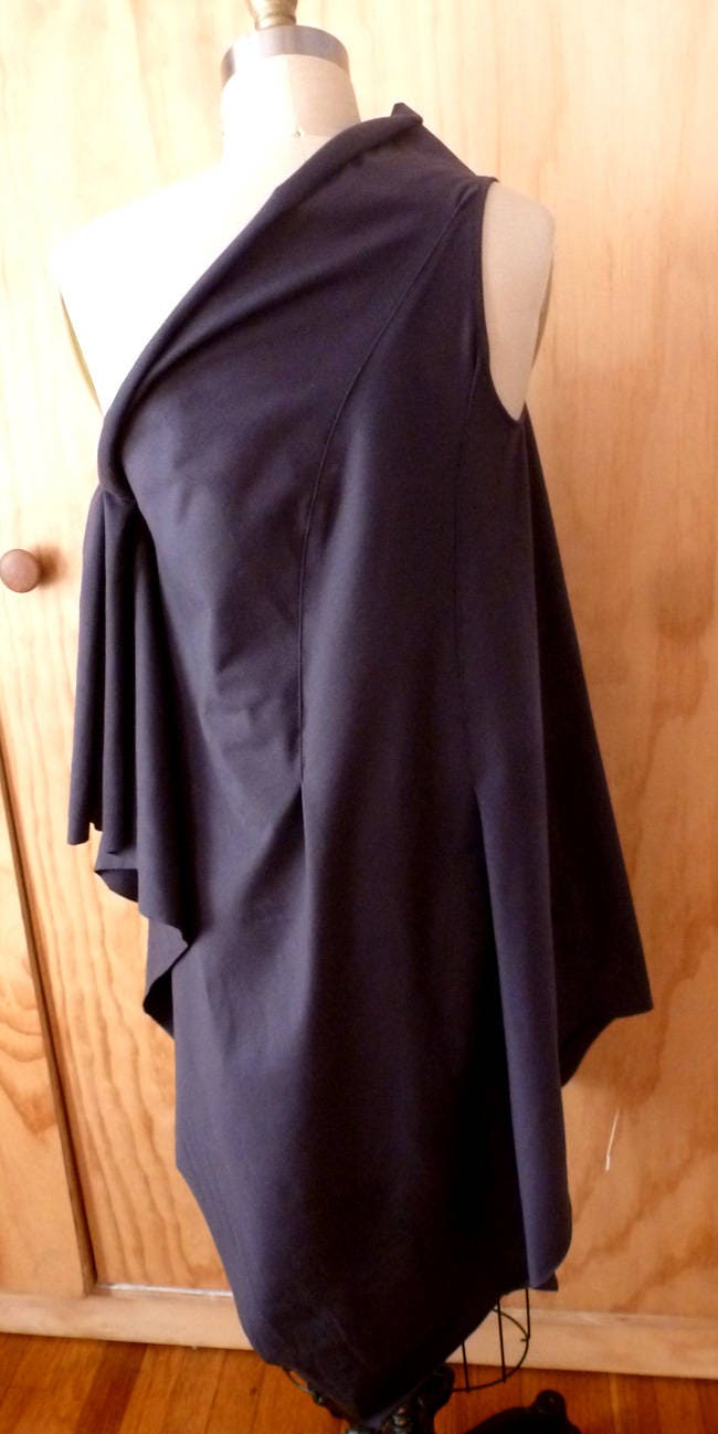 Black Cotton Spandex One Shoulder Top/Tunic top/ chic sleeveless top can be worn with leggings, shorts, jeans/ blouse/Free shipping