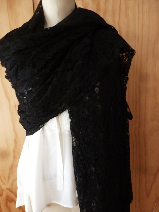 Black long elegant stretch doubled lace shawl