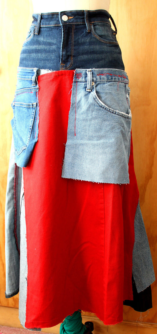 denim with red panel skirt with extra pockets/ stretch denim / waist 30/ hip 39-42 / length 35"/ fun streetwear /one of a kind/made by moi